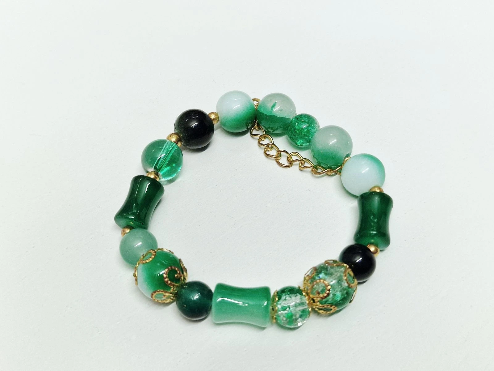 Handgemaakte armband groen en goud – photo 5